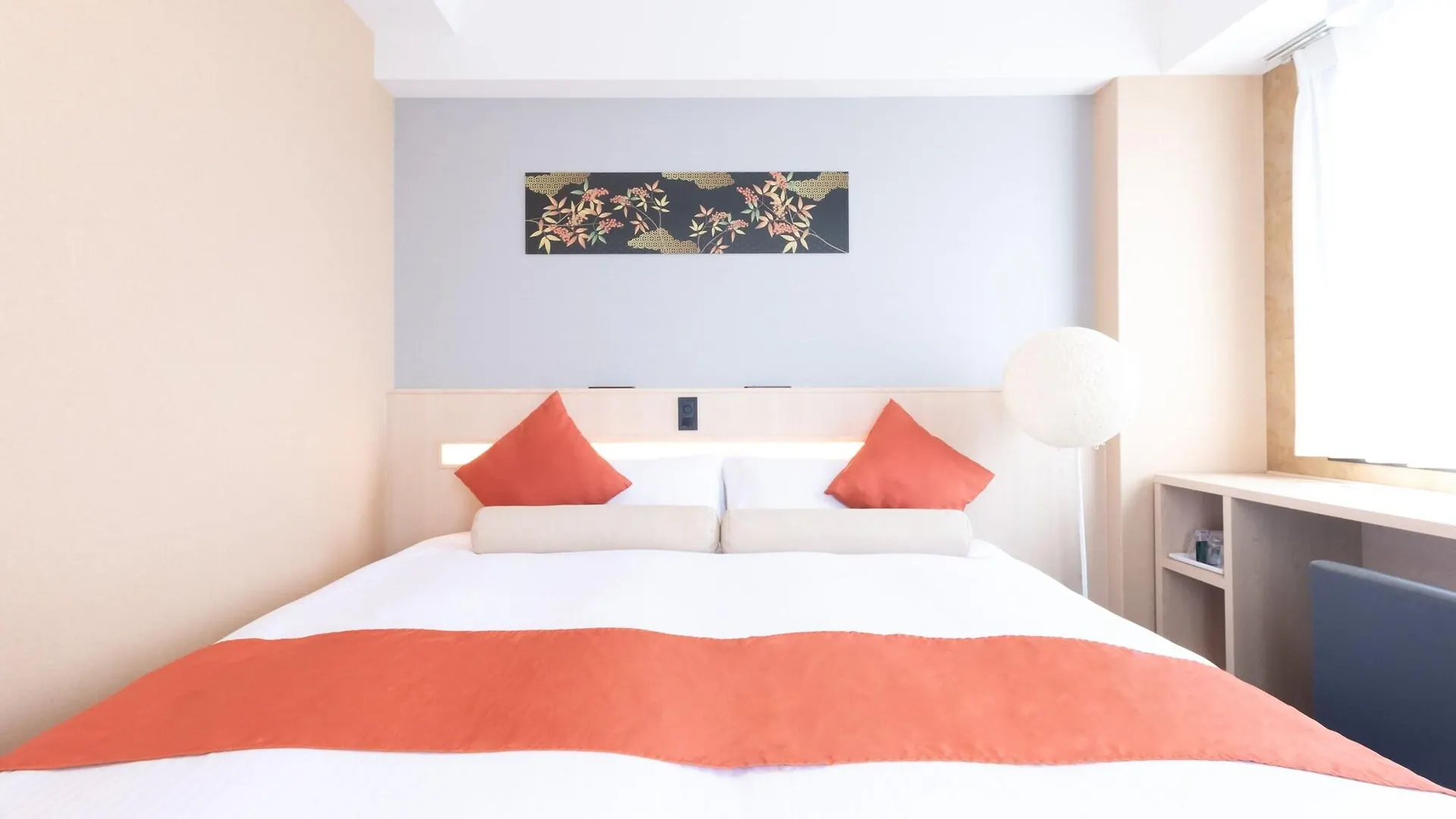 Shinsaibashi-Higashi Crystal Hotel Osaka 4*,  Japan